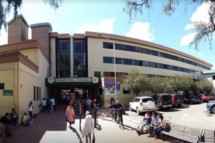 La fachada del Hospital Viedma. 